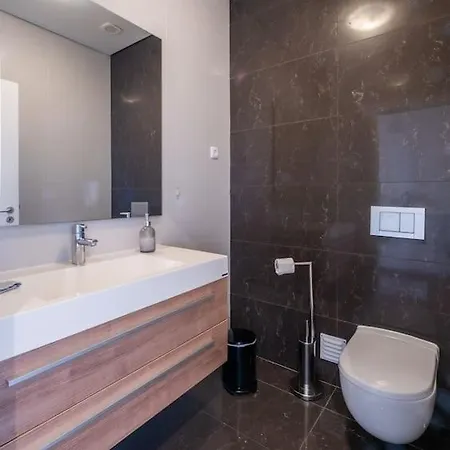 Quiet & Comfy Azorean Sapphire Holiday home Faja de Baixo