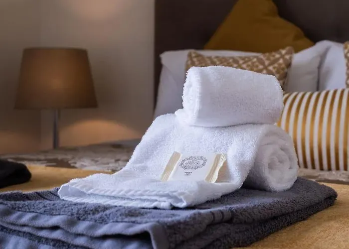 Quiet & Comfy Azorean Sapphire *