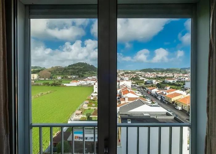 Quiet & Comfy Azorean Sapphire Fajã de Baixo