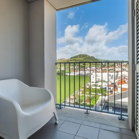 Quiet & Comfy Azorean Sapphire *